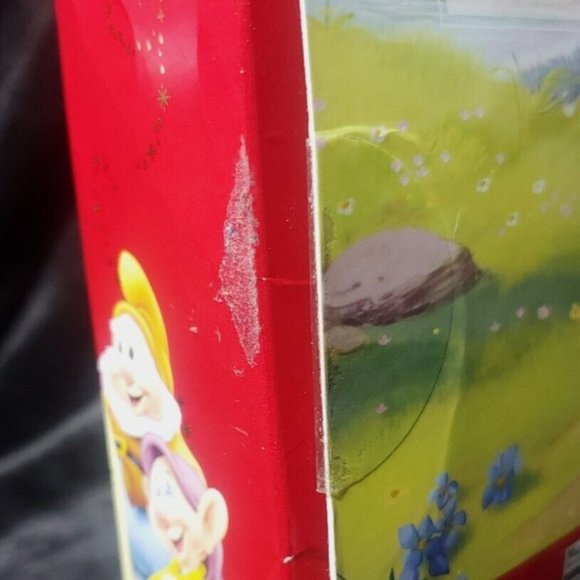 PEZ Disney Snow White And The Seven Dwarfs Collectors Series New Limited Edition - Picture 9 of 11